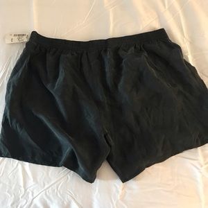 BRAND NEW NWT never worn 100% silk shorts